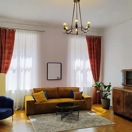 Rozy Apartment