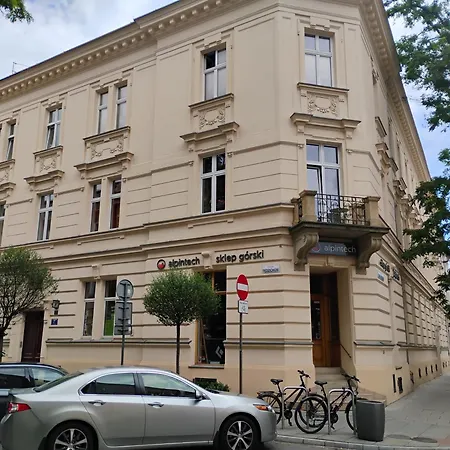 Rozy Apartment