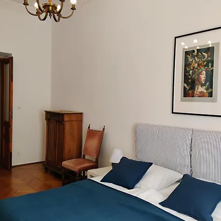 Rozy Apartmán *